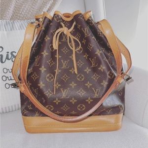 LOUIS VUITTON- Monogram Noe